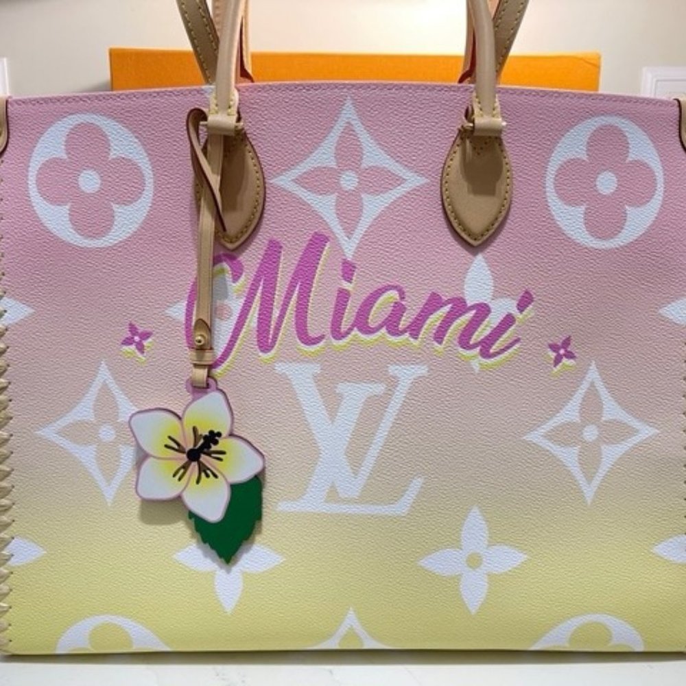 NWT - LV OTG GM Miami - Limited Edition Resort 2021 Collection